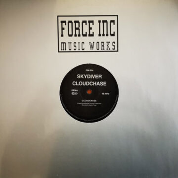Skydiver - Cloudchase Maxi Single
