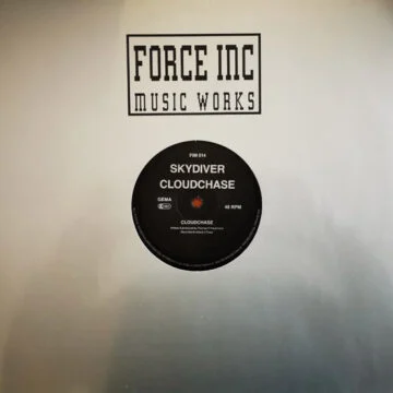 Skydiver - Cloudchase Maxi Single