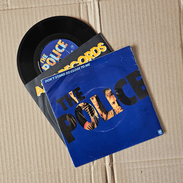 Police, The - Don’t Stand So Close To Me 7″